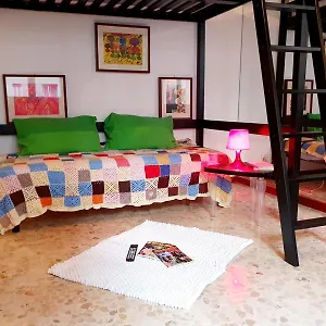 Apartment Lessona House, Mailand